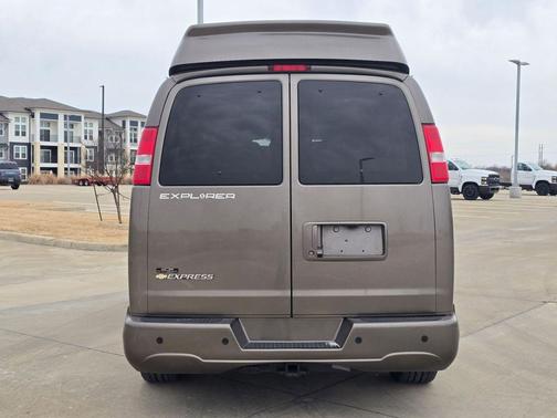 2023 Chevrolet Express 2500 RWD 2500 Extended Wheelbase WT