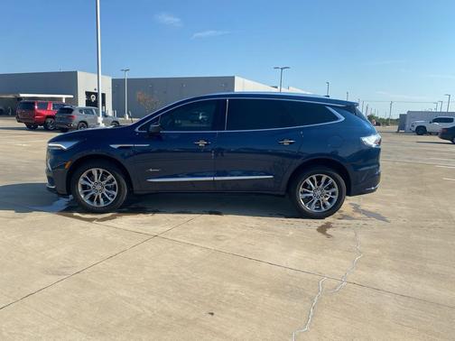 2023 Buick Enclave Avenir FWD