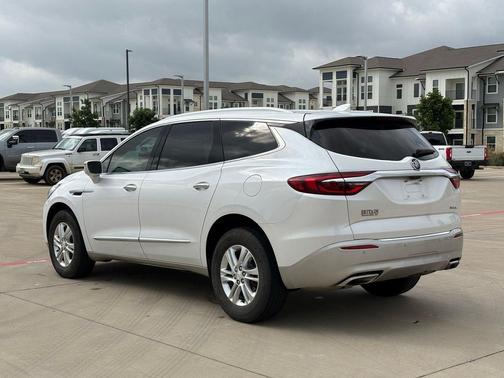 White Frost Tricoat 2019 Buick Enclave Essence