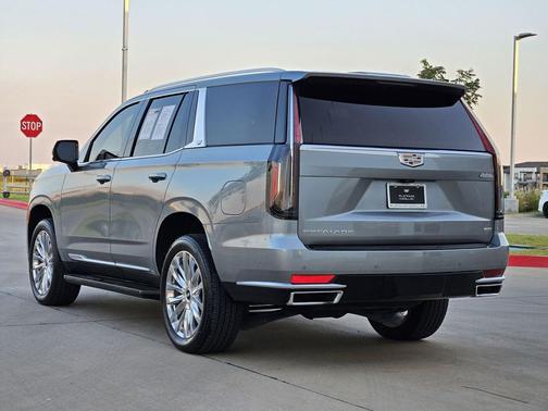 2024 Cadillac Escalade Premium Luxury