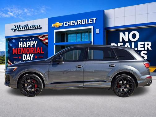 Daytona Gray Pearl Effect 2025 Audi SQ7 4.0T Prestige