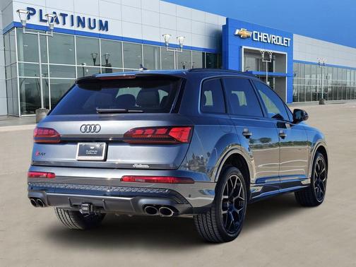 Daytona Gray Pearl Effect 2025 Audi SQ7 4.0T Prestige