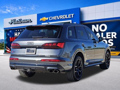 Daytona Gray Pearl Effect 2025 Audi SQ7 4.0T Prestige