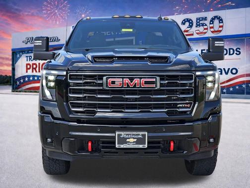 Onyx Black 2025 GMC Sierra 2500 AT4