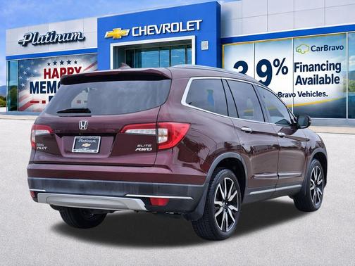 Deep Scarlet Pearl 2022 Honda Pilot AWD Elite