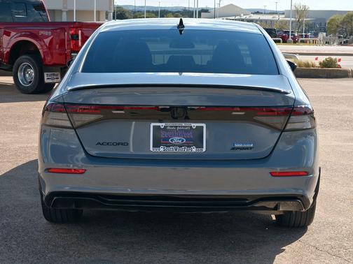 2023 Honda Accord Hybrid Base