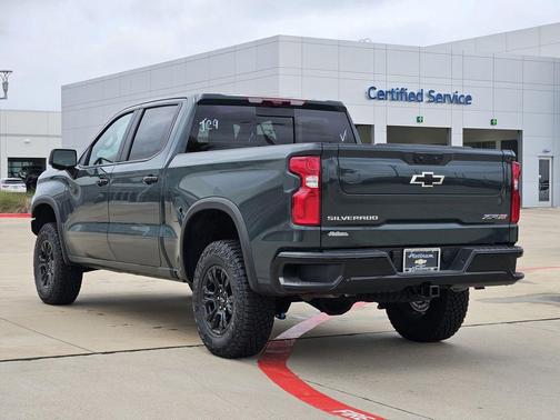 2026 Chevrolet Silverado 1500 ZR2