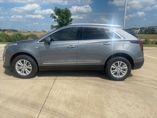 2022 Cadillac XT5 Luxury