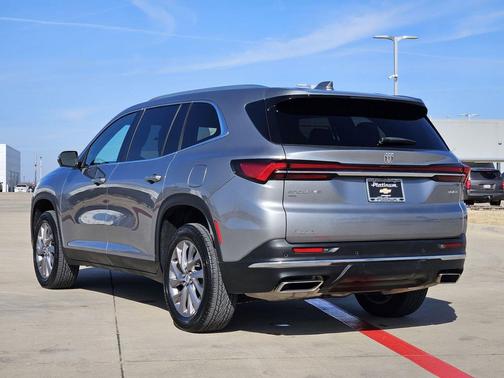 2025 Buick Enclave Preferred FWD