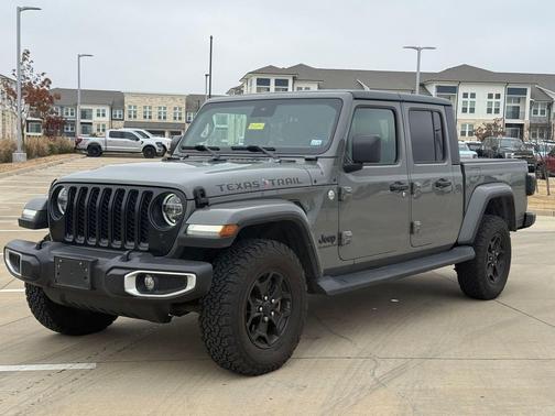 2021 Jeep Gladiator Sport