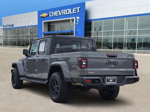 2021 Jeep Gladiator Sport