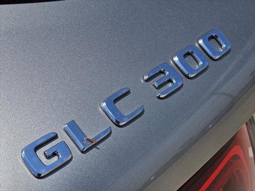 2021 Mercedes-Benz GLC 300 Base