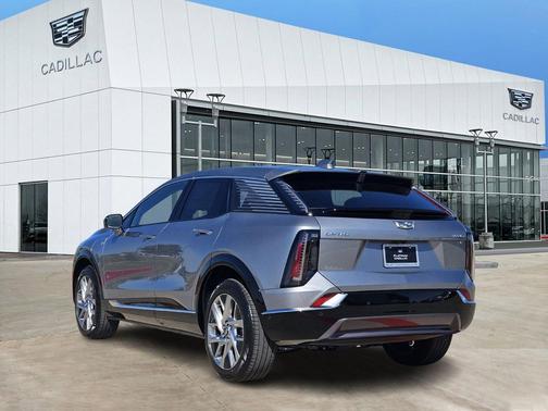 2026 Cadillac OPTIQ Luxury