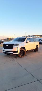 2023 Cadillac Escalade ESV Sport Platinum