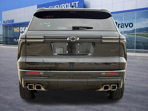 Mosaic Black Metallic 2025 Chevrolet Traverse RS