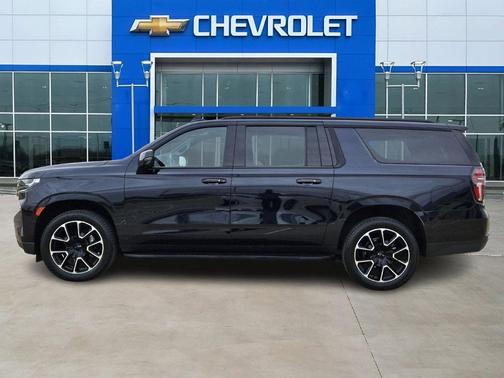 2022 Chevrolet Suburban RST