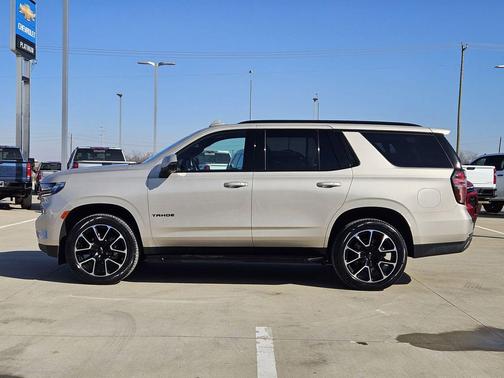 2021 Chevrolet Tahoe 2WD RST