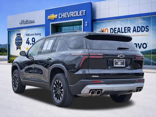 Mosaic Black Metallic 2025 Chevrolet Traverse AWD Z71