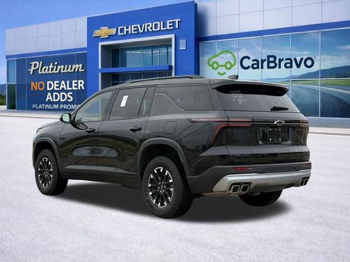 Mosaic Black Metallic 2025 Chevrolet Traverse AWD Z71