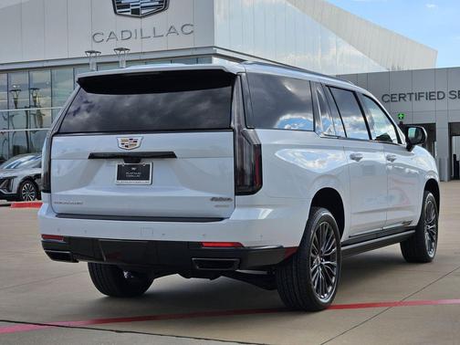 2026 Cadillac Escalade ESV Sport Platinum