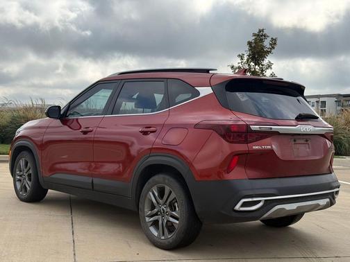2023 Kia Seltos S