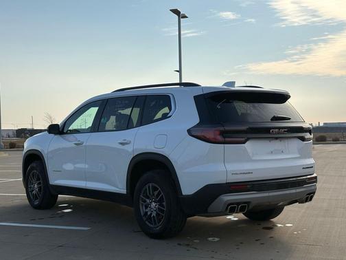 2025 GMC Acadia FWD Elevation