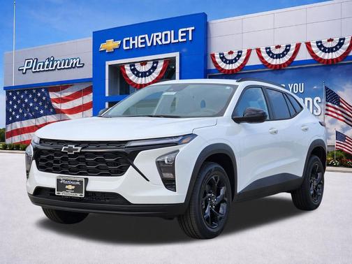 Summit White 2026 Chevrolet Trax LT