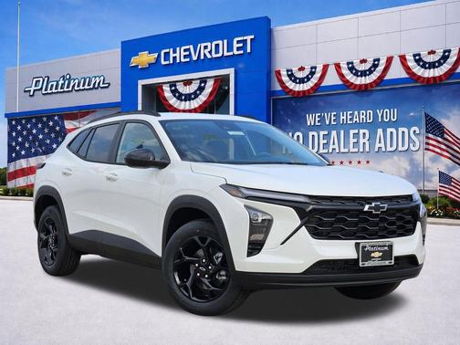 Summit White 2026 Chevrolet Trax LT