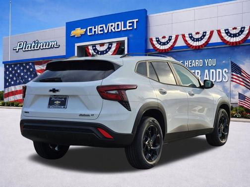 Summit White 2026 Chevrolet Trax LT
