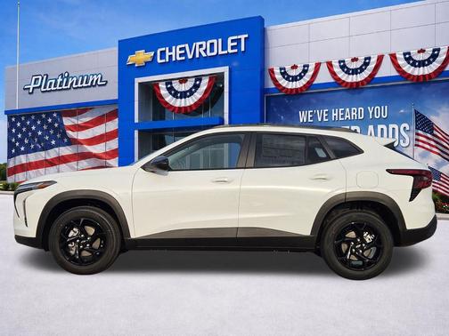 Summit White 2026 Chevrolet Trax LT