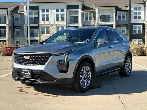 Argent Silver Metallic 2025 Cadillac XT4 Premium Luxury