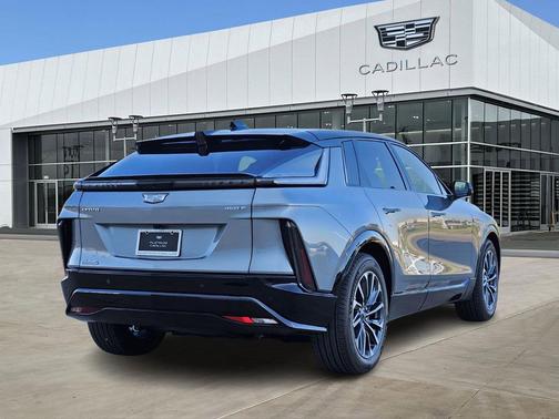 Argent Silver Metallic 2026 Cadillac LYRIQ Premium Sport