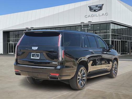 2024 Cadillac Escalade ESV Sport