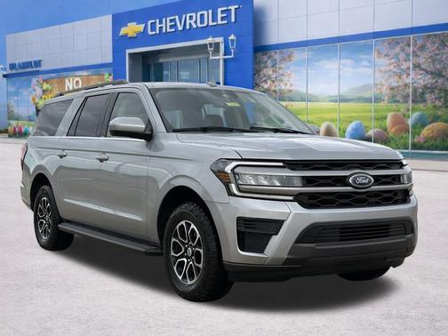 ICONIC SILVER METALLIC 2024 Ford Expedition Max XLT