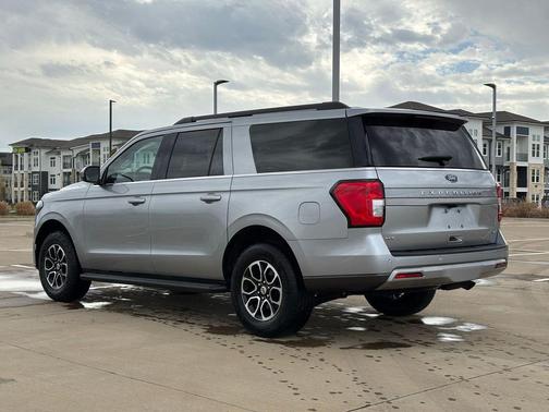 2024 Ford Expedition Max XLT