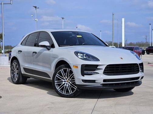 2021 Porsche Macan Base