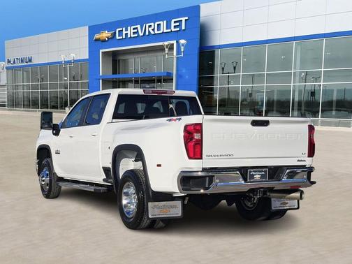 2026 Chevrolet Silverado 3500 LT