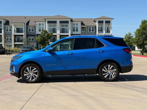 Riptide Blue Metallic 2024 Chevrolet Equinox Premier w/1LZ