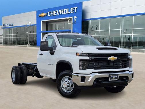 2026 Chevrolet Silverado 3500 WT
