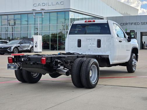2026 Chevrolet Silverado 3500 WT