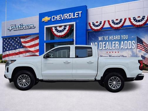 Summit White 2026 Chevrolet Colorado LT
