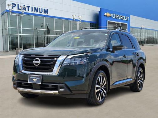 2024 Nissan Pathfinder Platinum 4WD