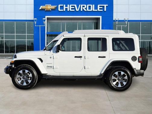 2023 Jeep Wrangler 4-Door Sahara 4x4