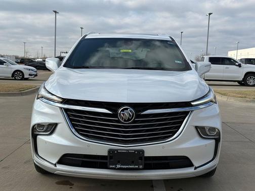 2023 Buick Enclave Essence FWD