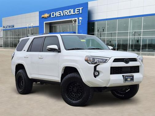 2023 Toyota 4Runner SR5 Premium