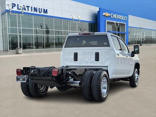 2025 Chevrolet Silverado 3500 LT