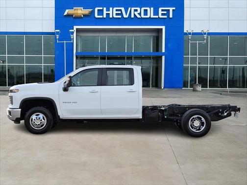 2025 Chevrolet Silverado 3500 LT