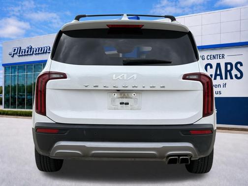 Glacial White Pearl 2022 Kia Telluride SX