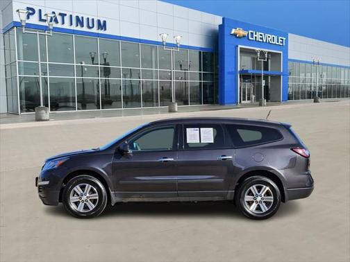 2017 Chevrolet Traverse LS
