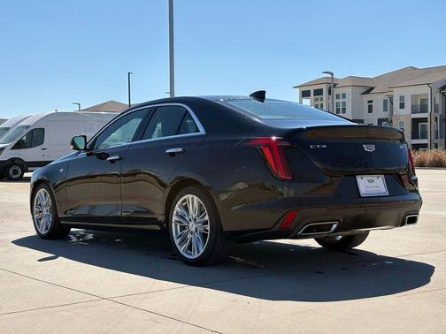 2022 Cadillac CT4 Premium Luxury